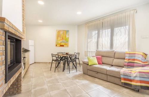 Els Plans de Sio House | 120 m² House ∙ 2 bedrooms ∙ 5 guests