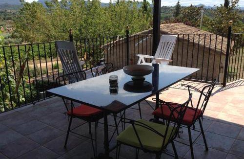 Falset House | 120 m² House ∙ 3 bedrooms ∙ 6 guests