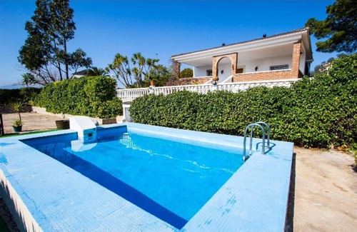 Tortosa Villa | 120 m² Villa ∙ 4 bedrooms ∙ 8 guests