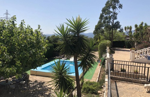 Tortosa Villa | 120 m² Villa ∙ 4 bedrooms ∙ 8 guests