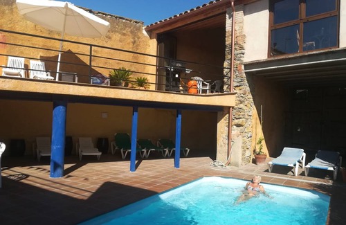 Ullastret House | 125 m² House ∙ 5 bedrooms ∙ 10 guests