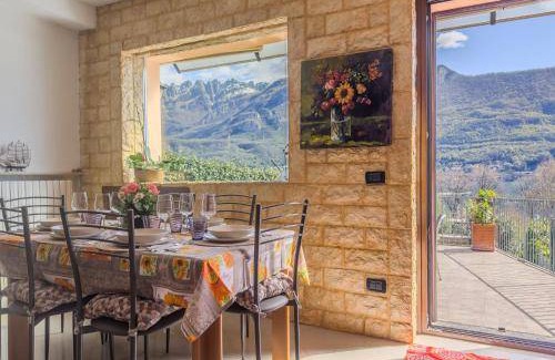Pescate Apartment | 130 m² Apartment ∙ 2 bedrooms ∙ 6 guests