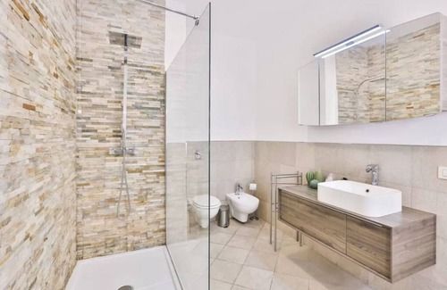 San Babila Apartment | 134 m² Apartment ∙ 2 bedrooms ∙ 5 guests