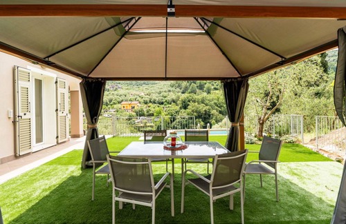 Pontedassio Apartment | 140 m² Apartment ∙ 3 bedrooms ∙ 6 guests