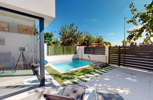 Los Alcazares Villa | 145 m² Villa ∙ 3 bedrooms ∙ 6 guests
