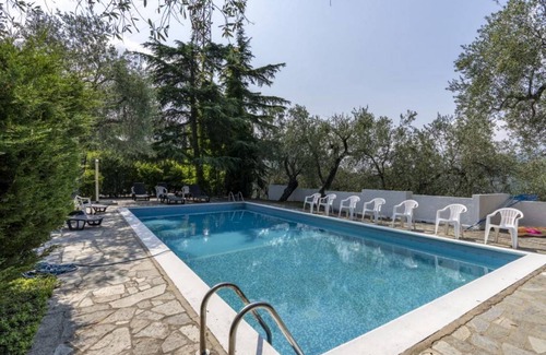 Gazzelli Apartment | 150 m² Apartment ∙ 3 bedrooms ∙ 12 guests