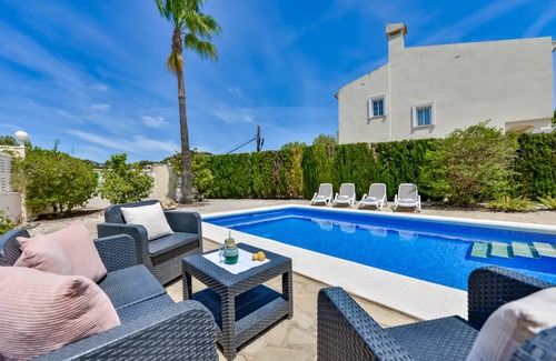 La Empedrola Villa | 150 m² Villa ∙ 3 bedrooms ∙ 6 guests
