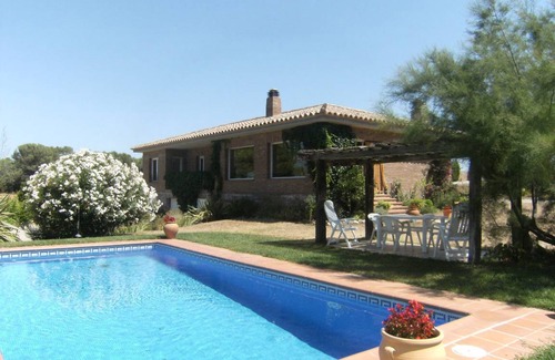 Garrigoles Villa | 150 m² Villa ∙ 4 bedrooms ∙ 8 guests
