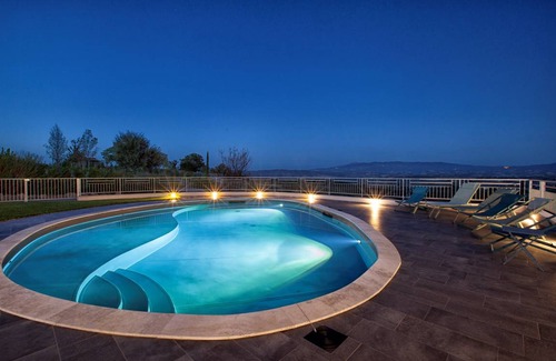 Campagnatico Villa | 160 m² Villa ∙ 3 bedrooms ∙ 6 guests