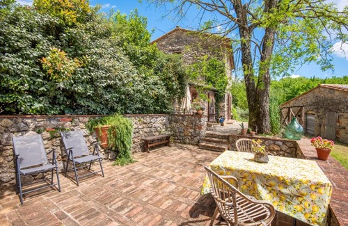 Chiusdino House | 165 m² Farmhouse ∙ 2 bedrooms ∙ 6 guests