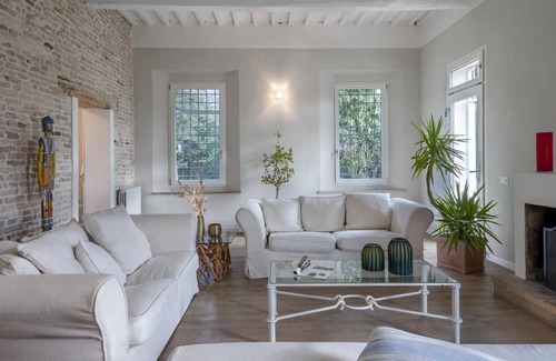 Massa Castello Villa | 168 m² Villa ∙ 4 bedrooms ∙ 8 guests