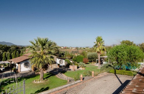Velletri Villa | 180 m² Villa ∙ 4 bedrooms ∙ 10 guests
