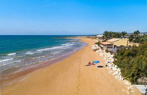 Donnalucata Villa | 180 m² Villa ∙ 5 bedrooms ∙ 10 guests