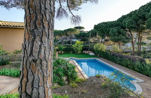 Pals Villa | 180 m² Villa ∙ 5 bedrooms ∙ 10 guests