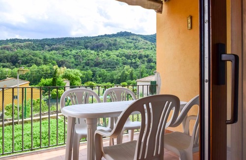 Besalu House | 187 m² House ∙ 4 bedrooms ∙ 8 guests