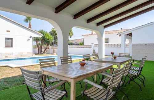Albinyana House | 190 m² House ∙ 4 bedrooms ∙ 8 guests