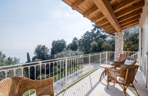 Toscolano Maderno Apartment | 200 m² Apartment ∙ 2 bedrooms ∙ 5 guests