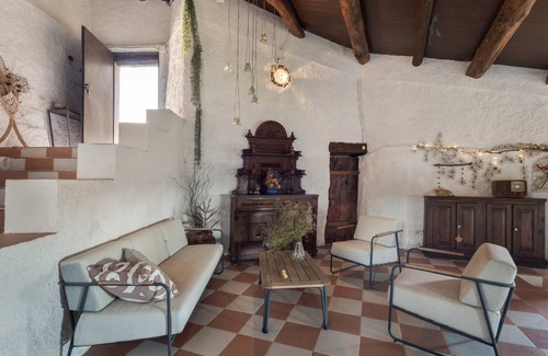 Biosca House | 200 m² House ∙ 4 bedrooms ∙ 11 guests