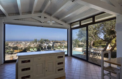 Marsala Villa | 200 m² Villa ∙ 7 bedrooms ∙ 14 guests