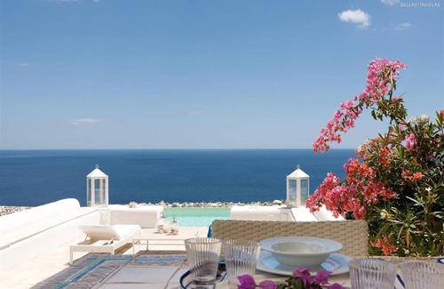 Castro Marina Villa | 210 m² Villa ∙ 1 bedroom ∙ 8 guests