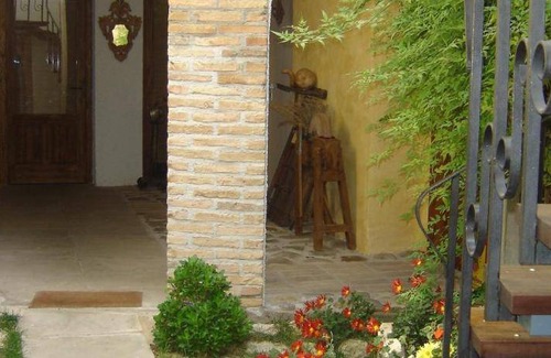 Arguedas House | 215 m² House ∙ 7 bedrooms ∙ 17 guests