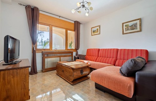 Berge House | 225 m² House ∙ 5 bedrooms ∙ 9 guests