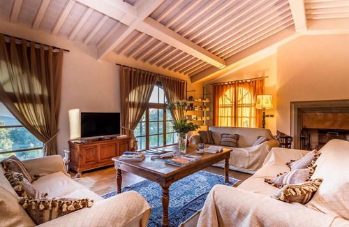 Santo Stefano di Magra House | 230 m² House ∙ 4 bedrooms ∙ 8 guests