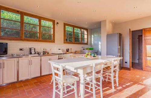 Santo Stefano di Magra House | 230 m² House ∙ 4 bedrooms ∙ 8 guests