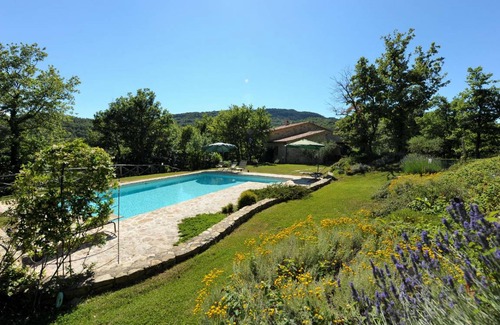 Umbertide House | 250 m² House ∙ 4 bedrooms ∙ 8 guests