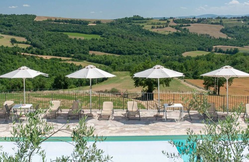 Loreto Villa | 250 m² Villa ∙ 6 bedrooms ∙ 16 guests