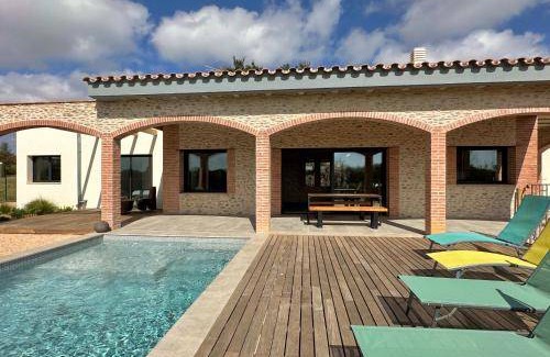 Perelada Villa | 258 m² Villa ∙ 4 bedrooms ∙ 8 guests