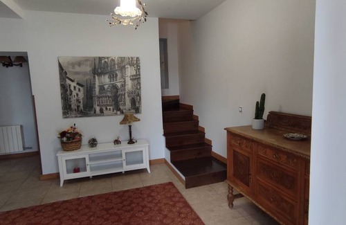 Burgos House | 265 m² House ∙ 5 bedrooms ∙ 14 guests