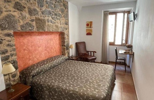 Torroella de Montgri Bed & Breakfast | 30 m² Bed and breakfast ∙ 5 guests