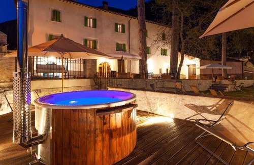 Casali di Serravalle House | 30 m² Farmhouse ∙ 4 guests