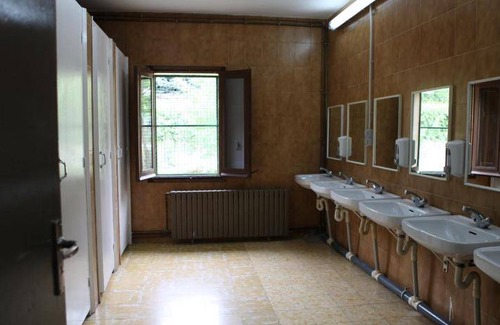 Llesp House | 300 m² House ∙ 5 bedrooms ∙ 50 guests