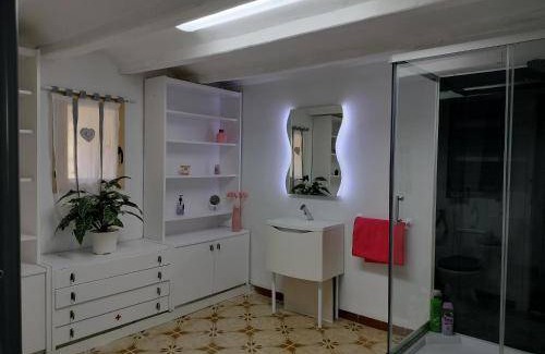 Tortosa House | 300 m² House ∙ 7 bedrooms ∙ 12 guests