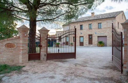 Corridonia Villa | 300 m² Villa ∙ 4 bedrooms ∙ 10 guests