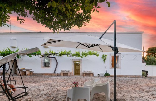 Cozzana Villa | 300 m² Villa ∙ 5 bedrooms ∙ 10 guests