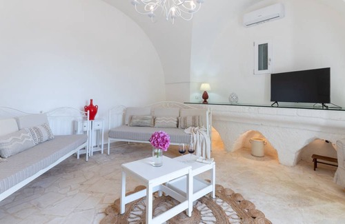 Cozzana Villa | 300 m² Villa ∙ 5 bedrooms ∙ 10 guests