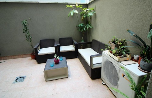 Roses Town Center Apartment | 3326 TOPLAR
