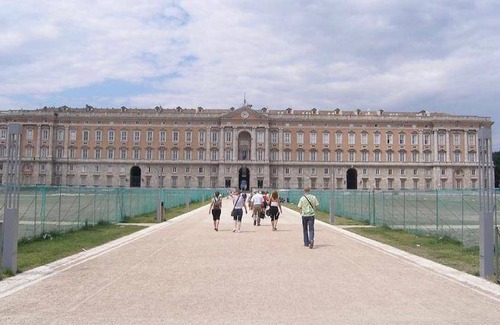 Caserta Bed & Breakfast | 35 m² Bed and breakfast ∙ 3 guests