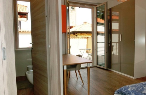 Cologno Monzese Resort | 350 m² Private room ∙ 1 bedroom ∙ 1 guest