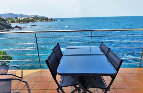 Llanca Apartment | 36 m² Apartment ∙ 1 bedroom ∙ 3 guests