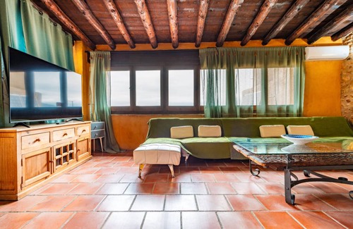 Canet lo Roig House | 397 m² House ∙ 6 bedrooms ∙ 18 guests