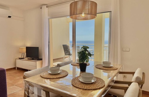 Almadraba-Canyelles Apartment | 40 m² Apartment ∙ 1 bedroom ∙ 4 guests