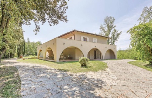 Fauglia House | 400 m² House ∙ 5 bedrooms ∙ 10 guests