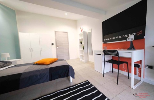 Anzola dell'Emilia Resort | 400 m² Private room ∙ 1 bedroom ∙ 1 guest