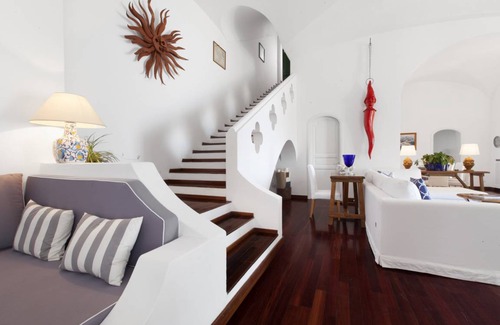 Arienzo Villa | 400 m² Villa ∙ 6 bedrooms ∙ 12 guests