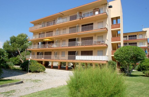 Mas Pinell Apartment | 45 m² Apartment ∙ 1 bedroom ∙ 4 guests