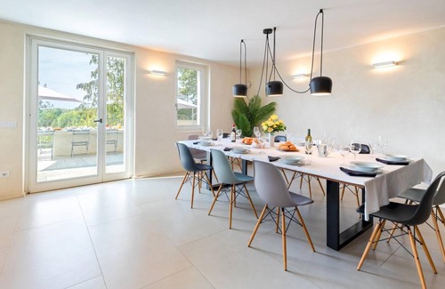 Cuccaro Monferrato Villa | 450 m² Villa ∙ 5 bedrooms ∙ 10 guests
